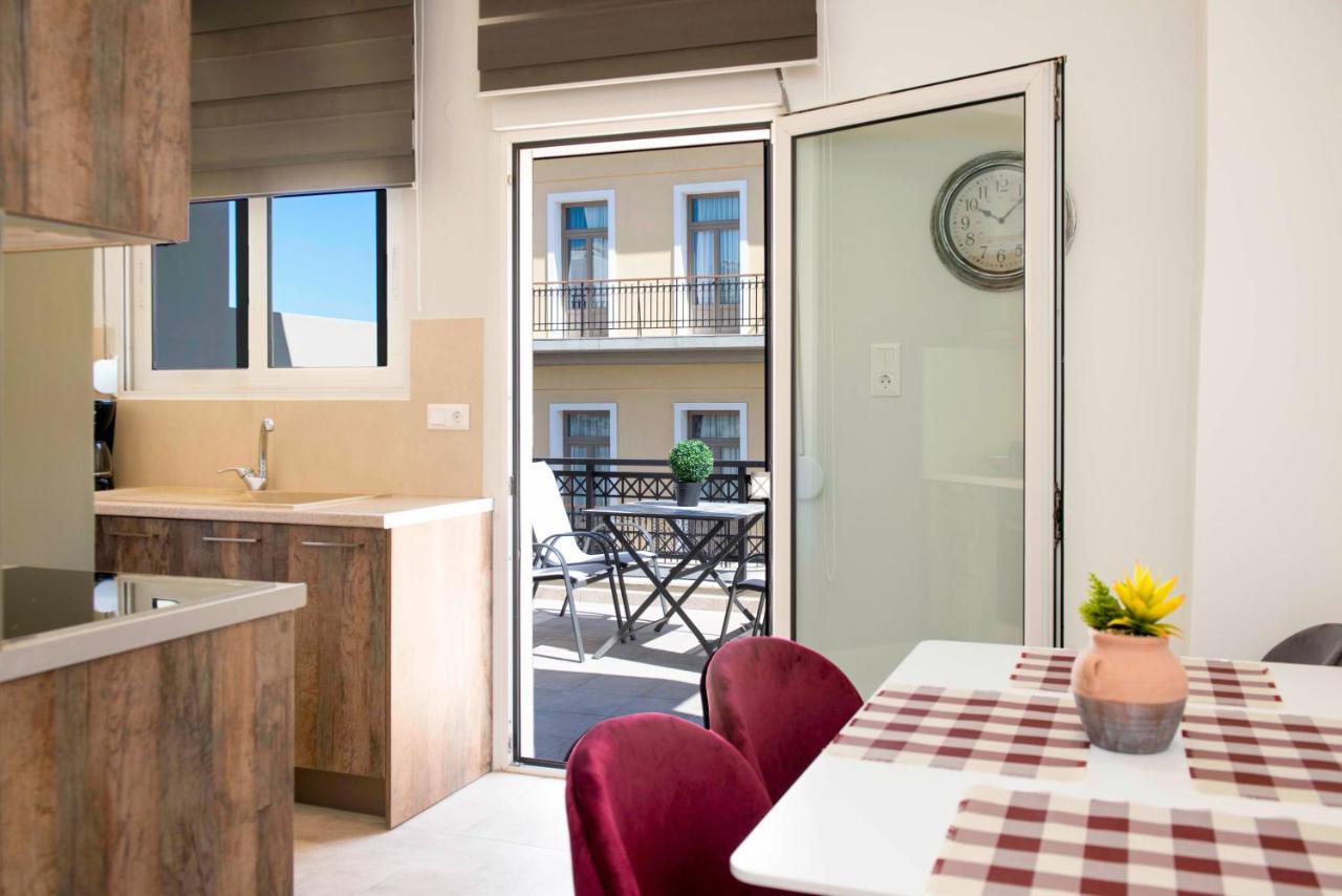 Comfy 1 Bedroom With Terrace And View Appartement