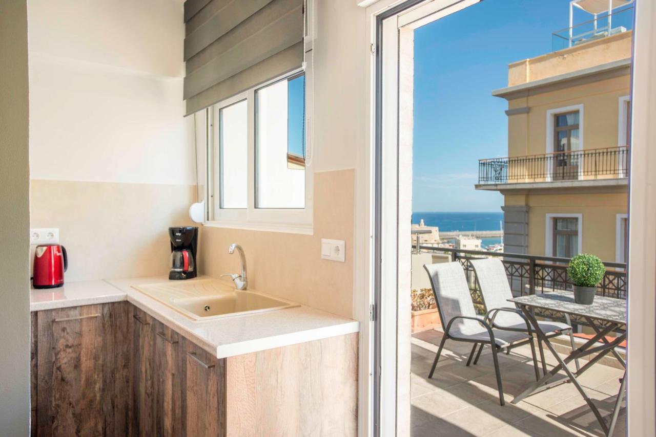 Comfy 1 Bedroom With Terrace And View Iraklion